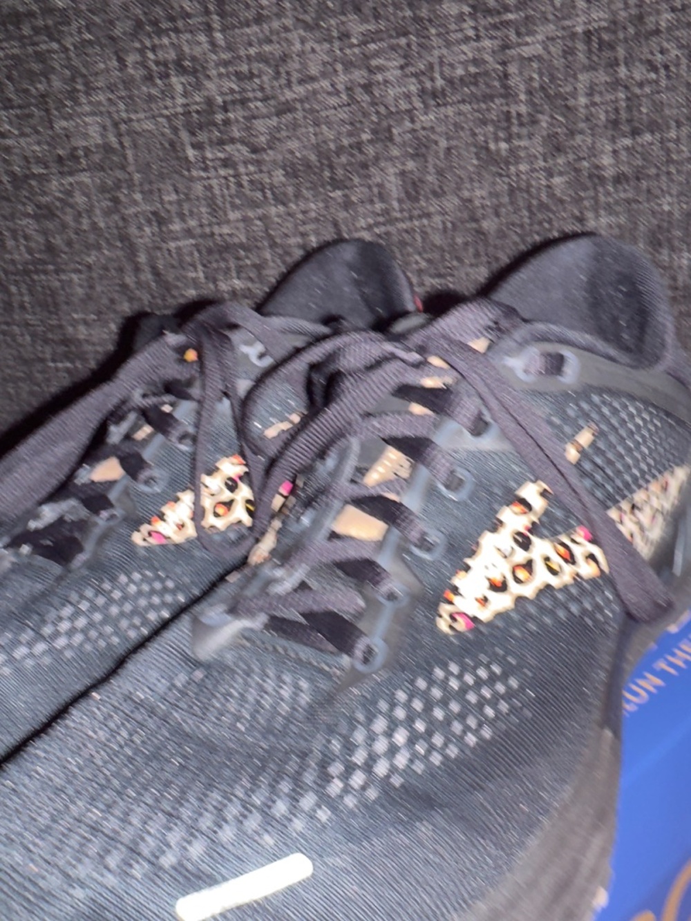 Brooks - Picture 2 of 7